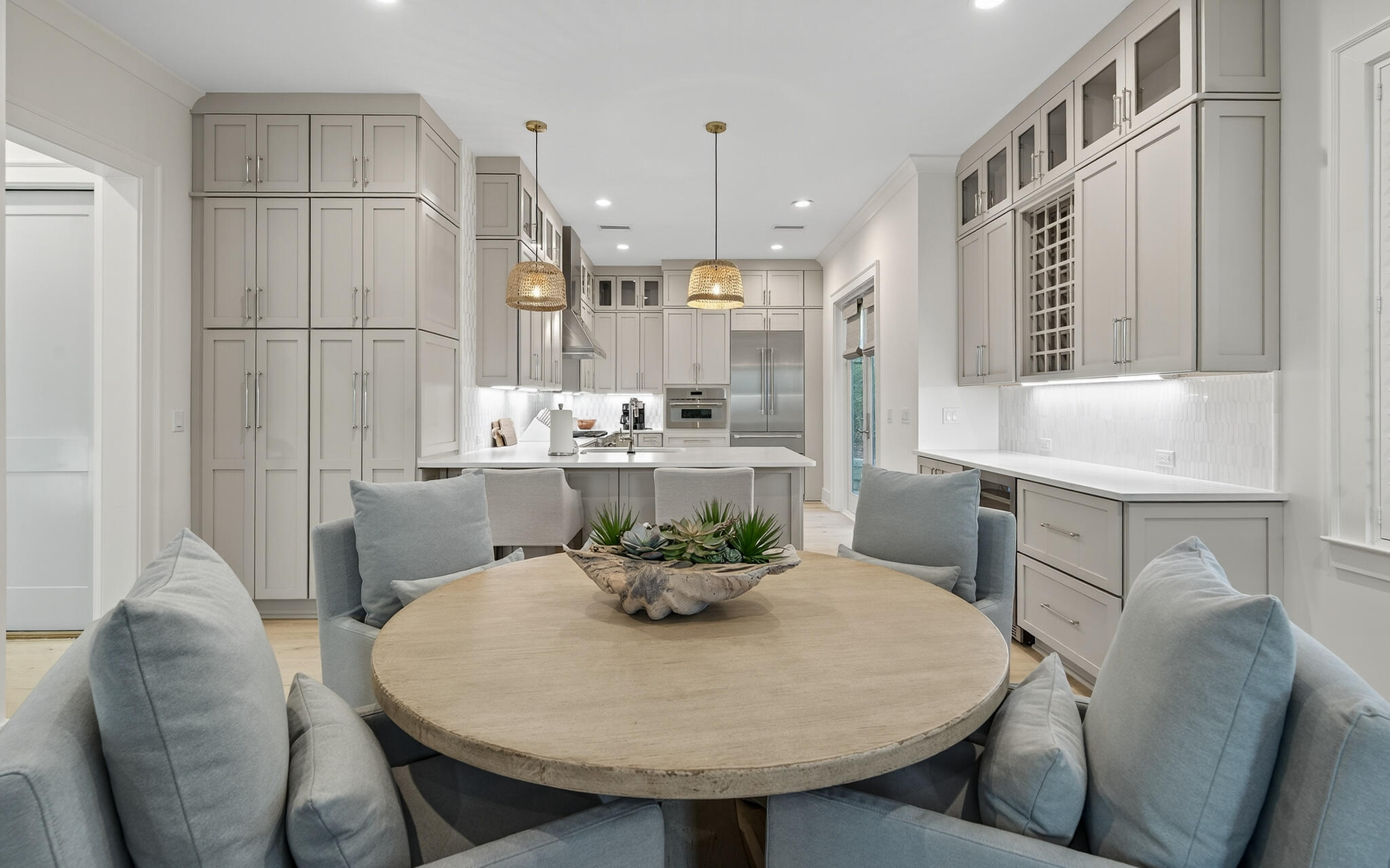 LAKESIDE AT BLUE MOUNTAIN BEACH - Residential