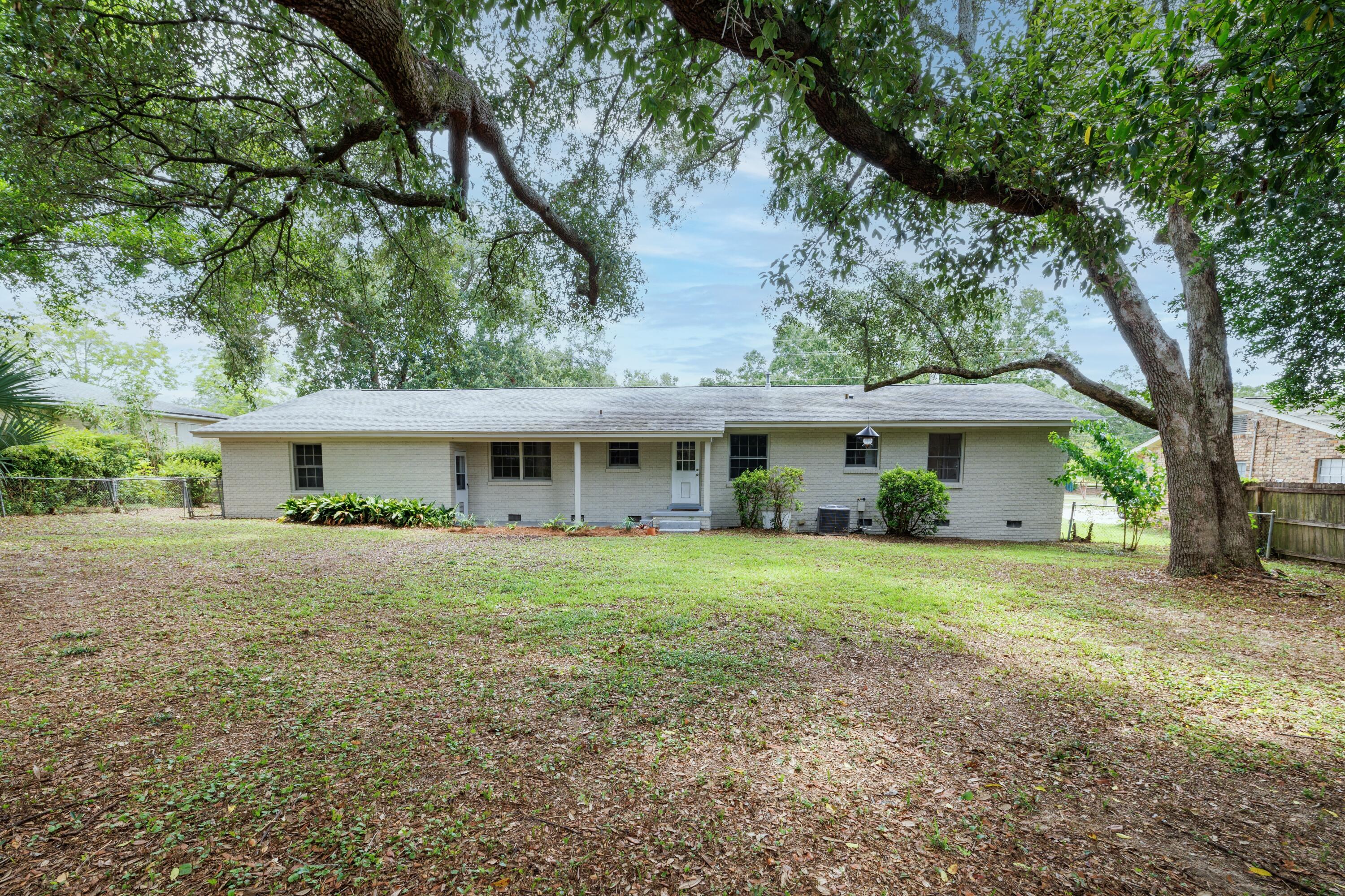 CORDOVA PARK - Residential