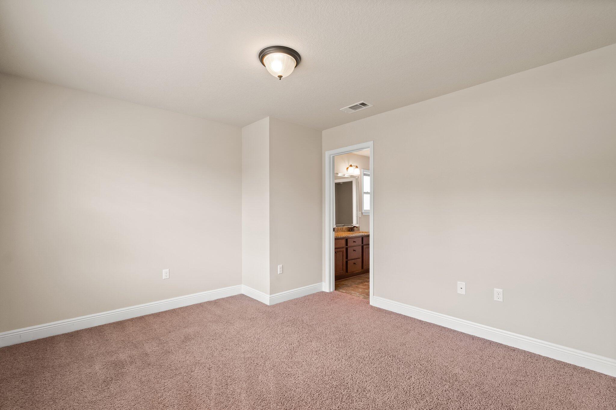 Harstvedt Plantation - Residential Lease