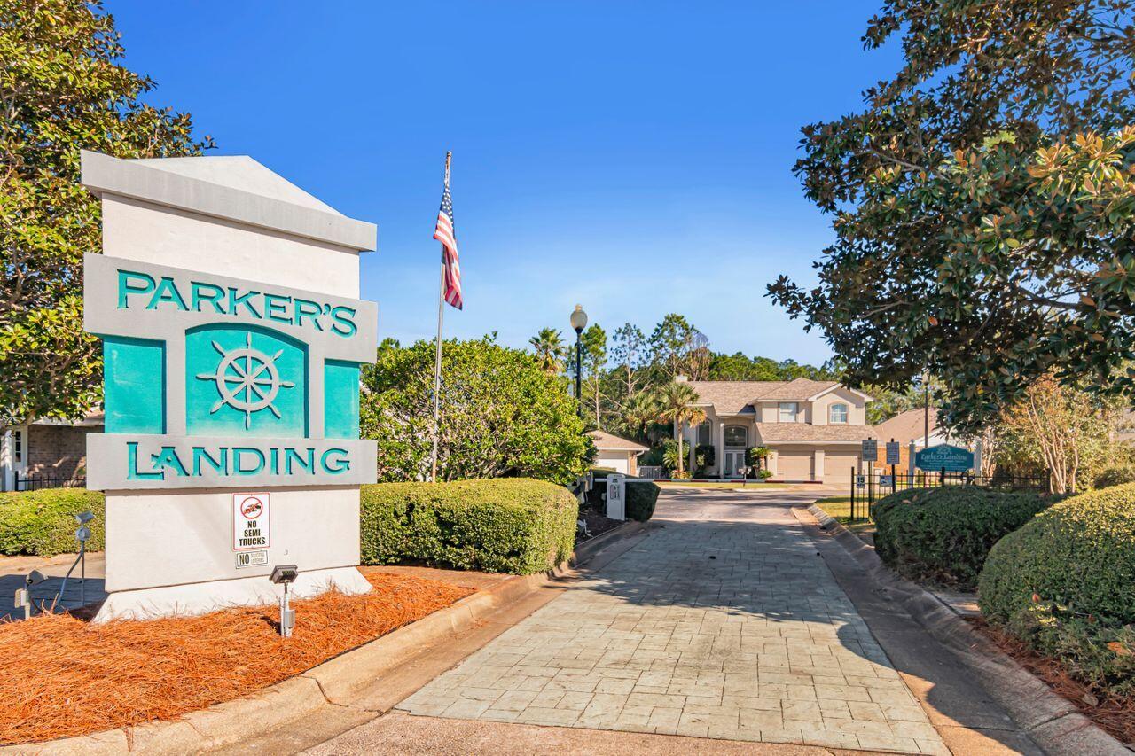 PARKER'S LANDING - Residential