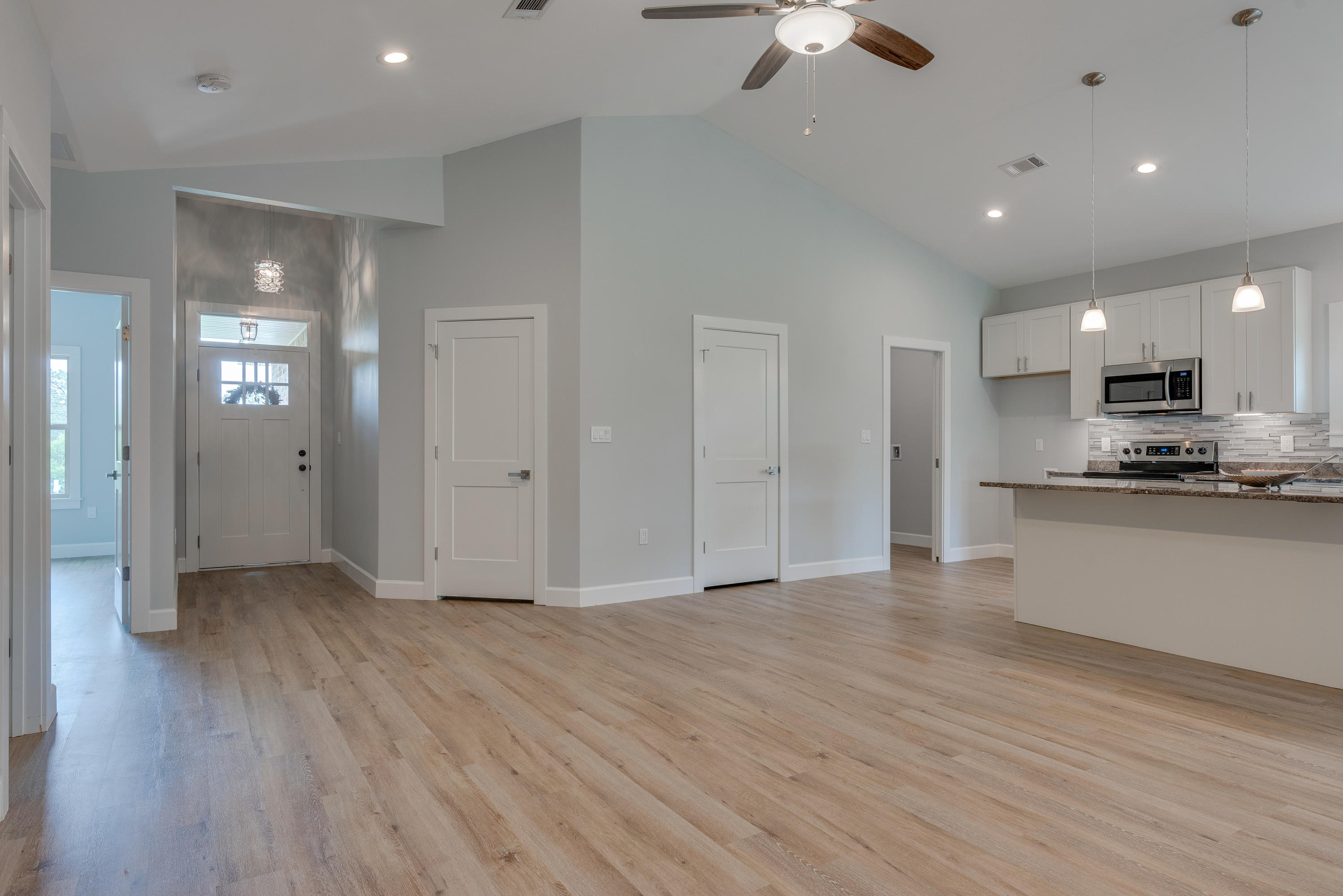 EVERGREEN SHORES 1ST ADDN - Residential