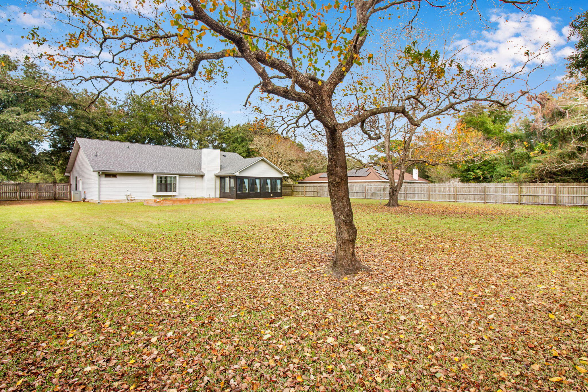 HOLLEY BY THE SEA - Residential