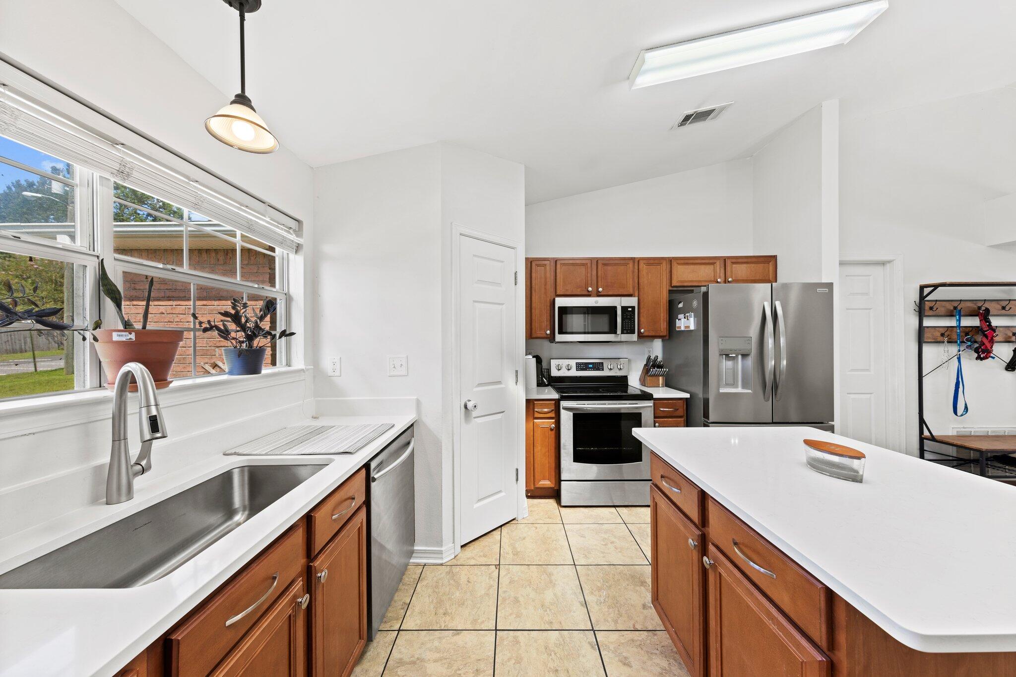 WESTVIEW ESTATES PH 1 - Residential