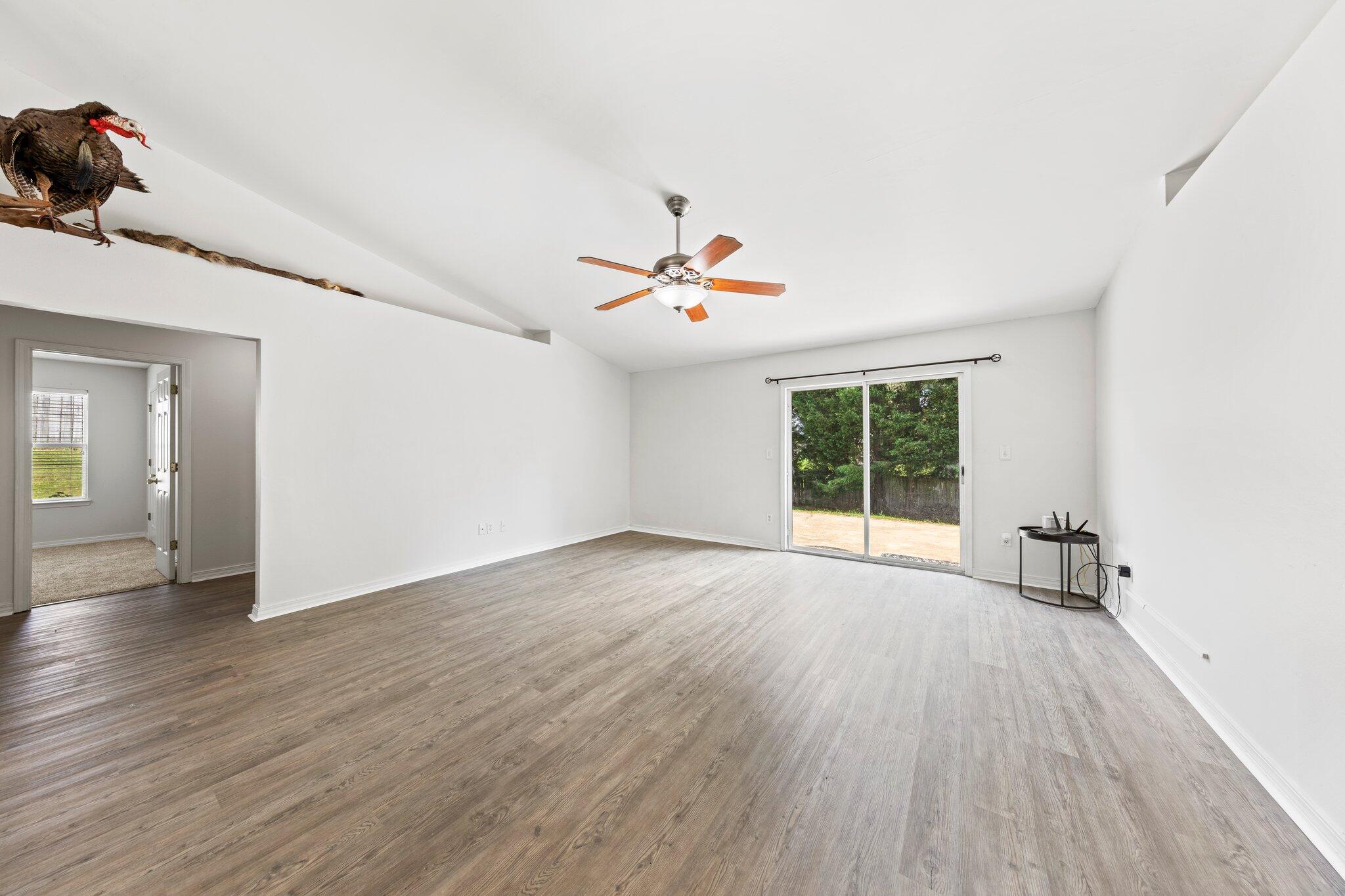 WESTVIEW ESTATES PH 1 - Residential