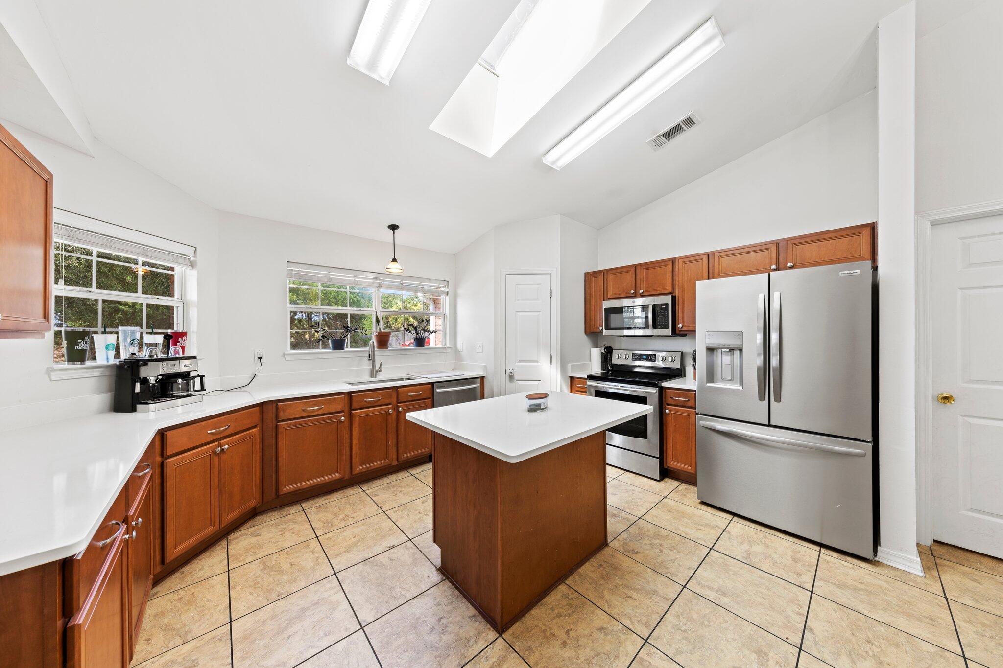 WESTVIEW ESTATES PH 1 - Residential