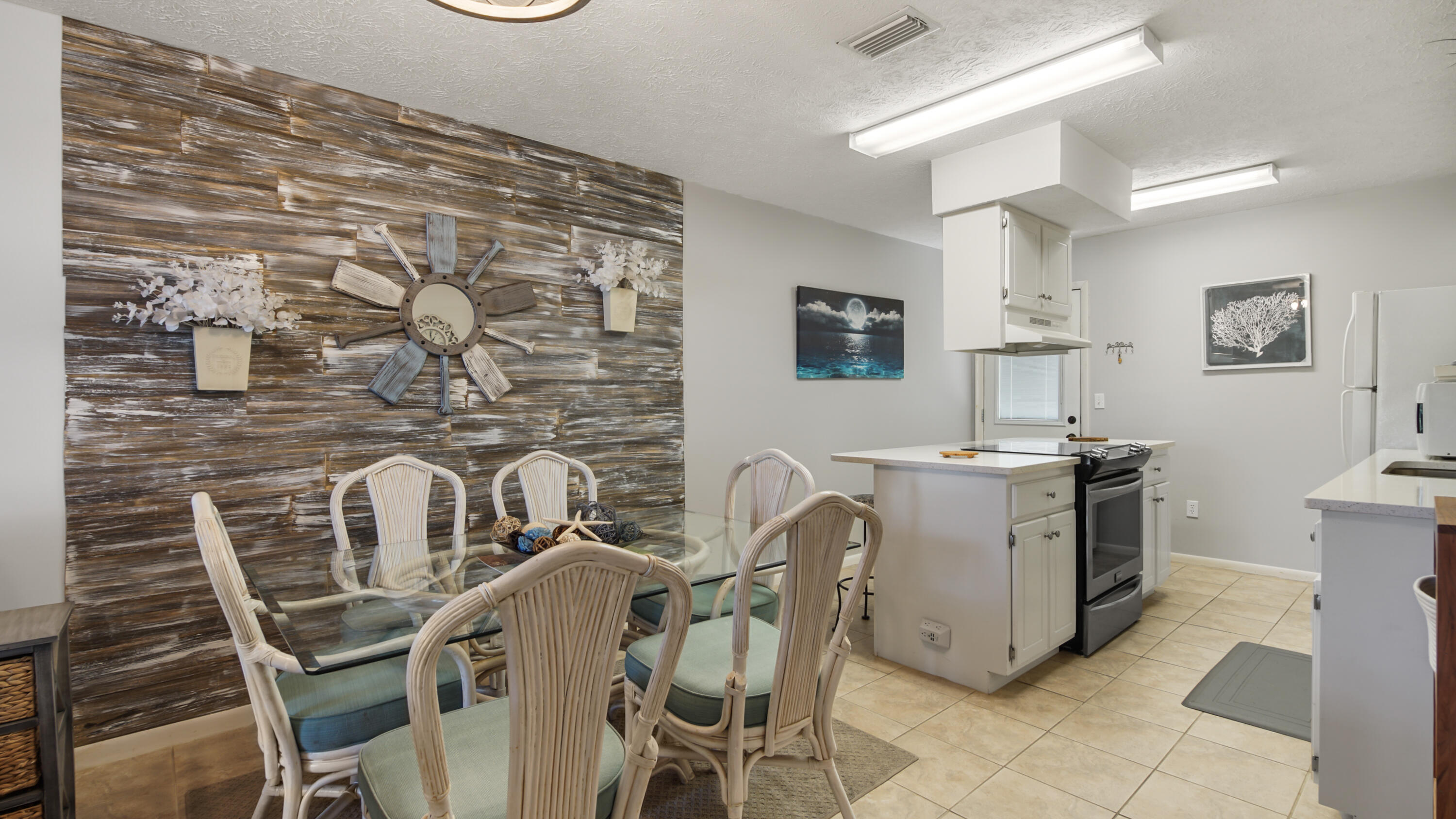 Wendwood Condo - Residential