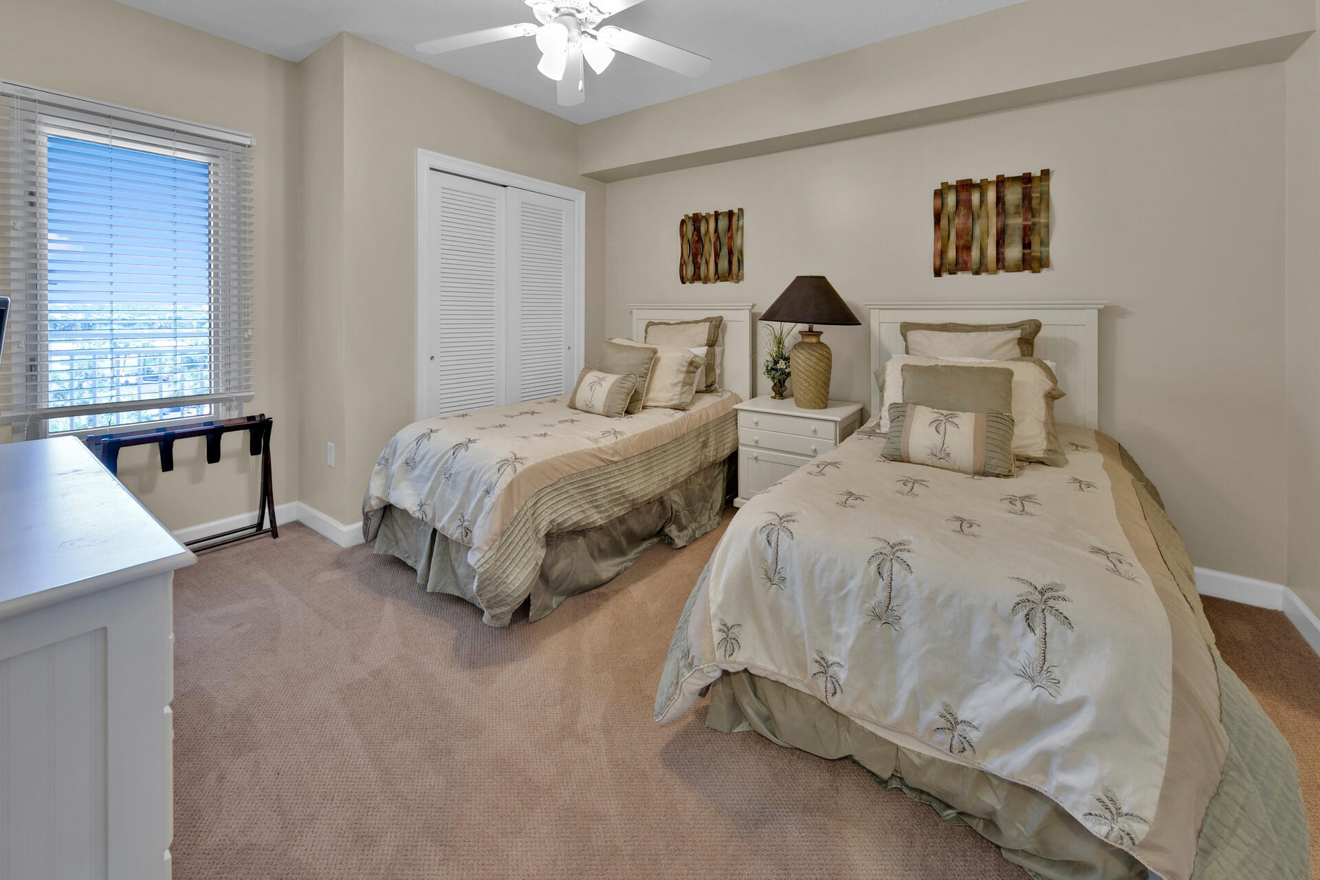 STERLING SHORES - Residential