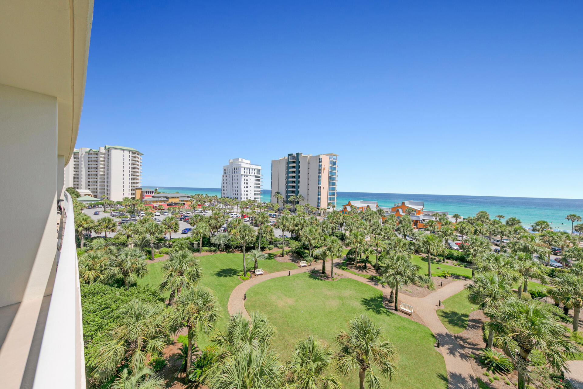 STERLING SHORES - Residential