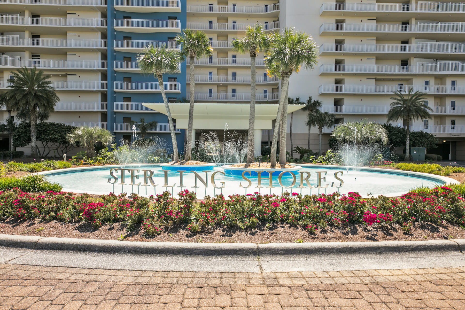STERLING SHORES - Residential