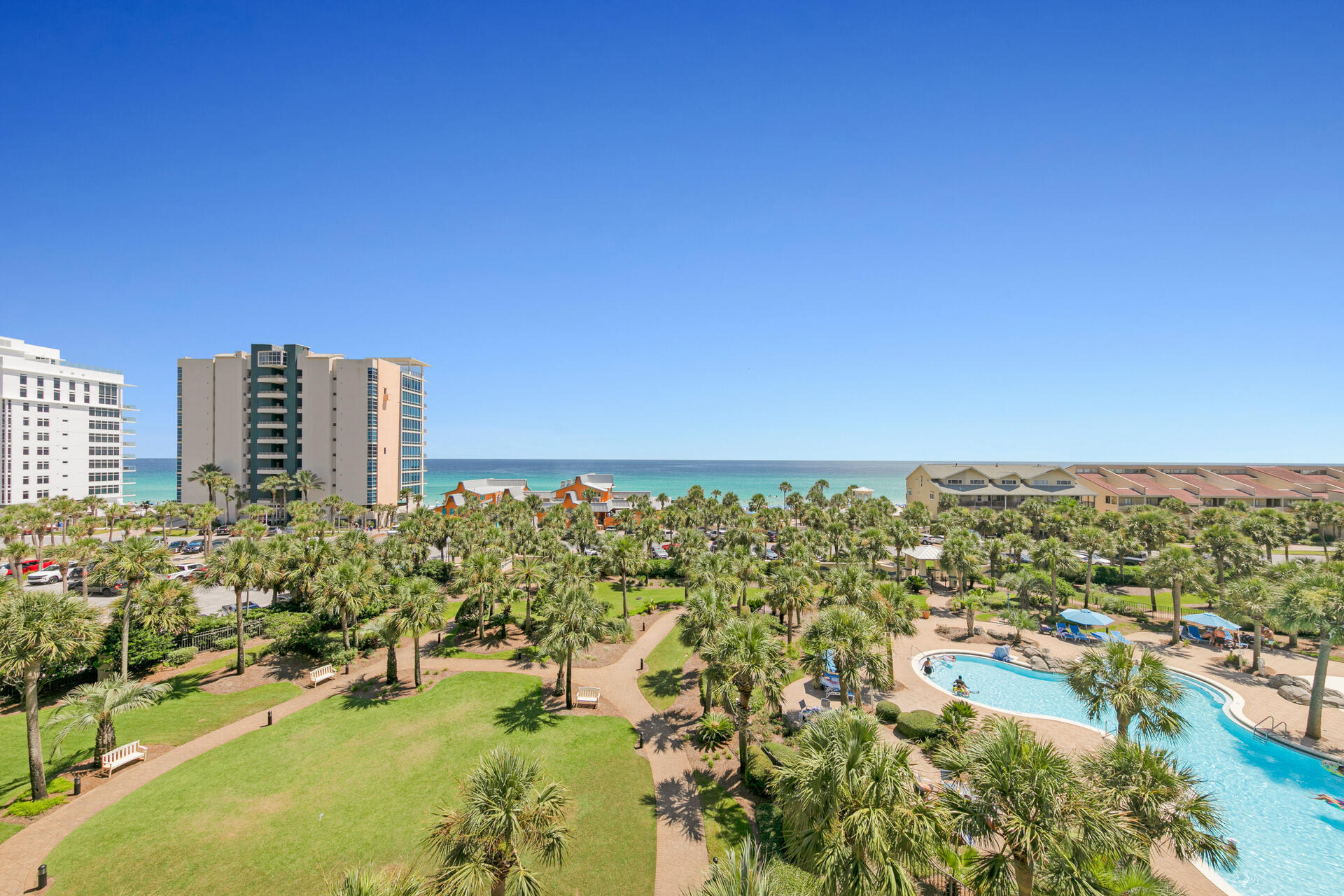 STERLING SHORES - Residential