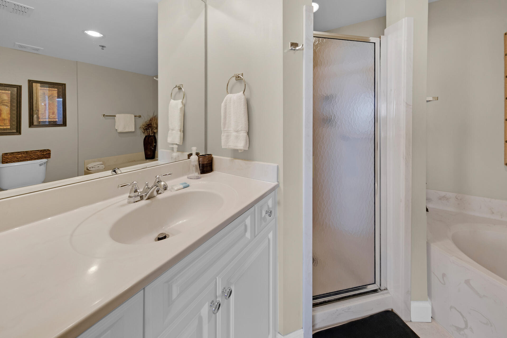 STERLING SHORES - Residential