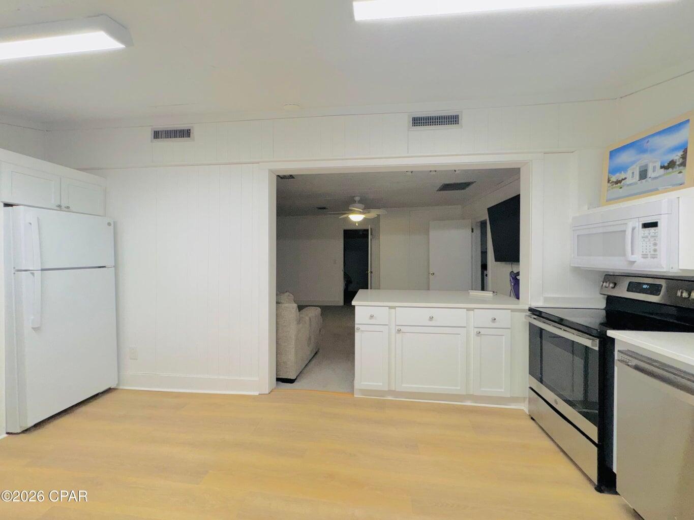 GRAYTON BEACH - Residential Lease