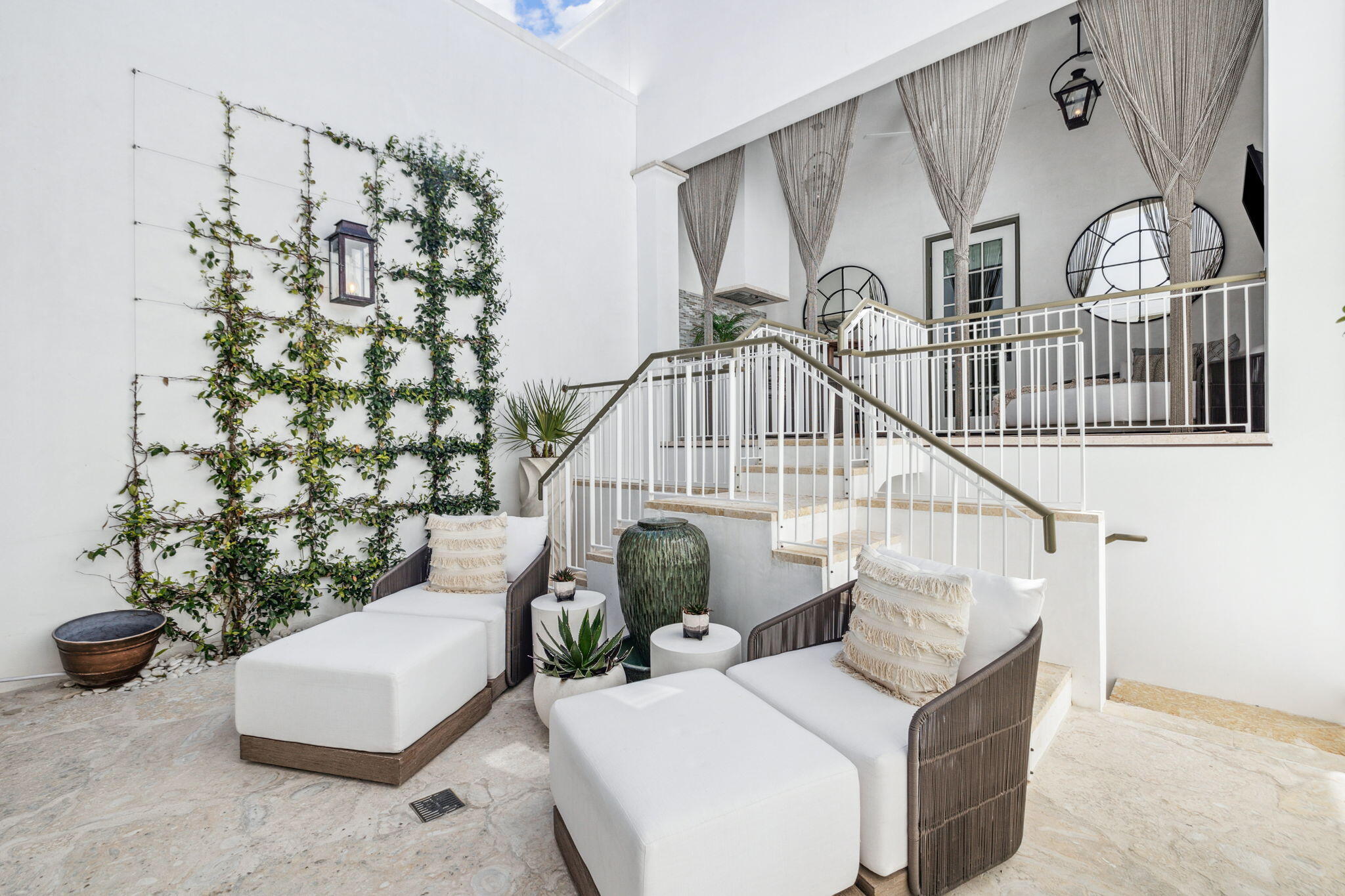 ALYS BEACH - Residential