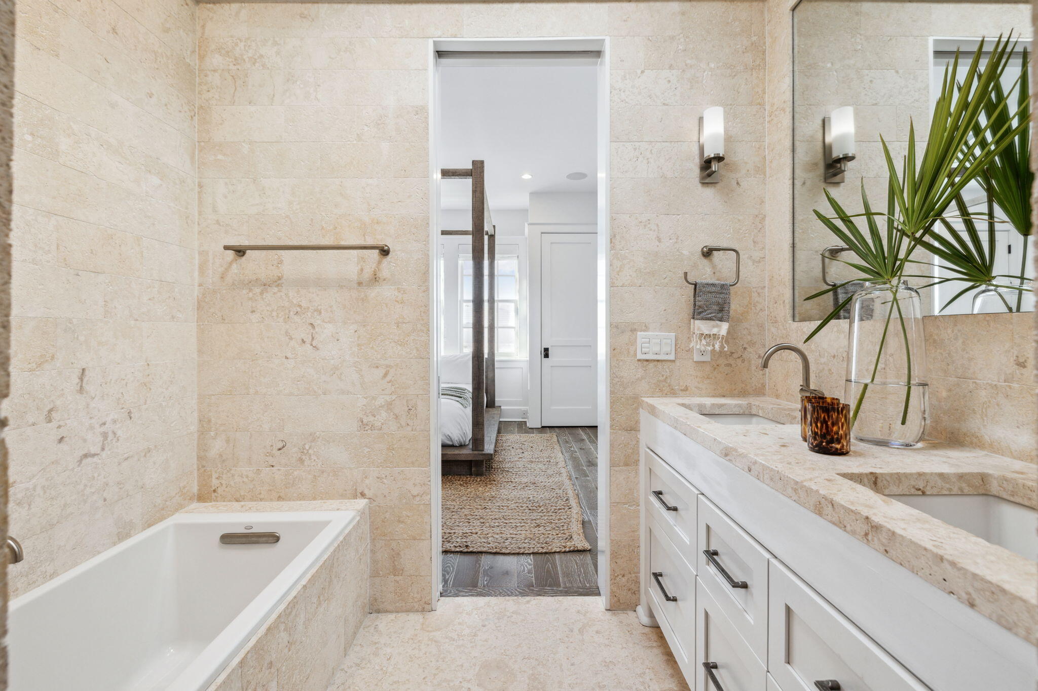 ALYS BEACH - Residential