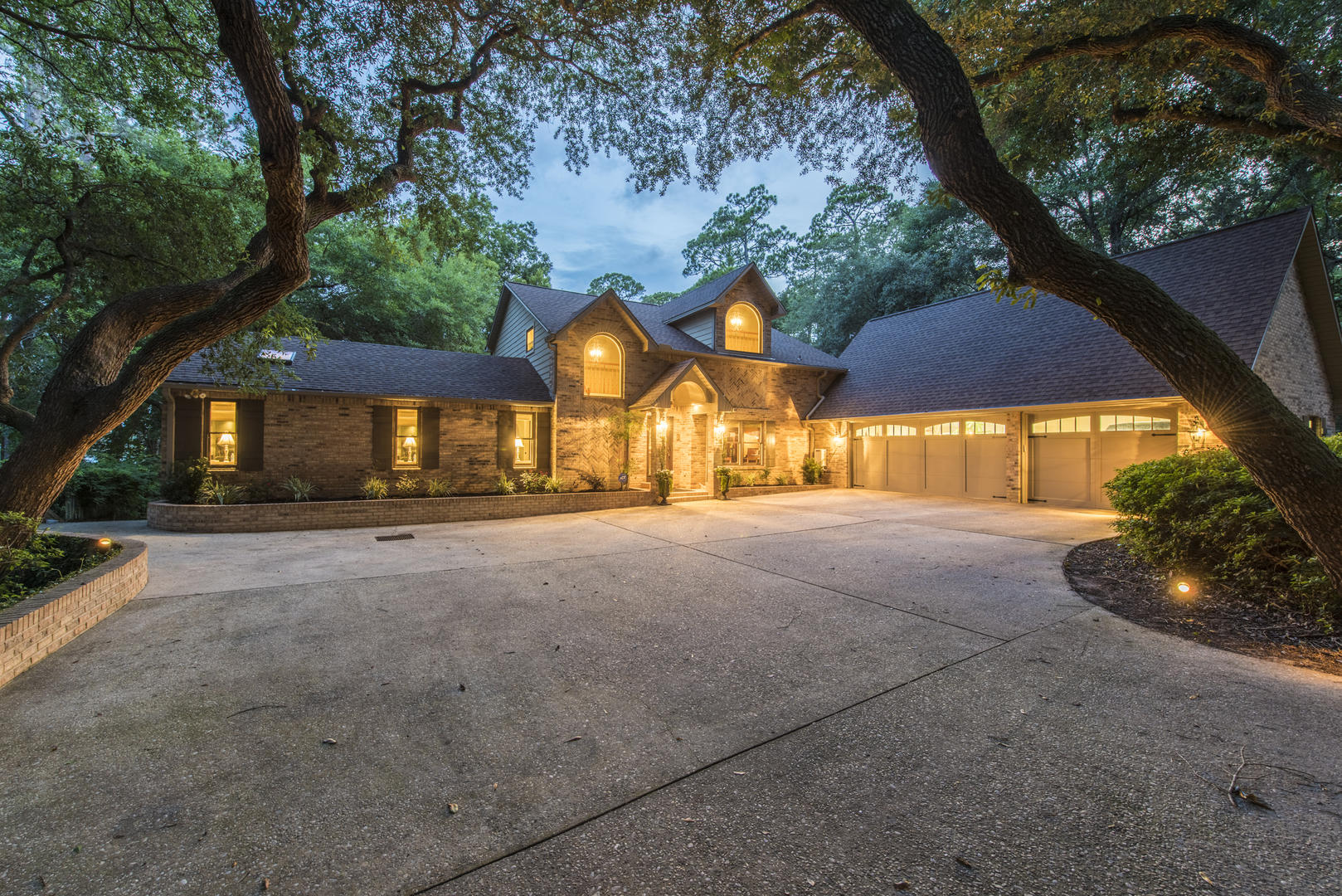 Rocky Bayou - Residential