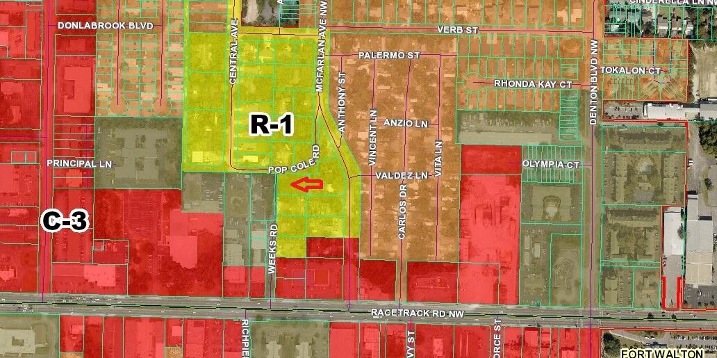 Pop Cole Rd / Weeks Rd - Land
