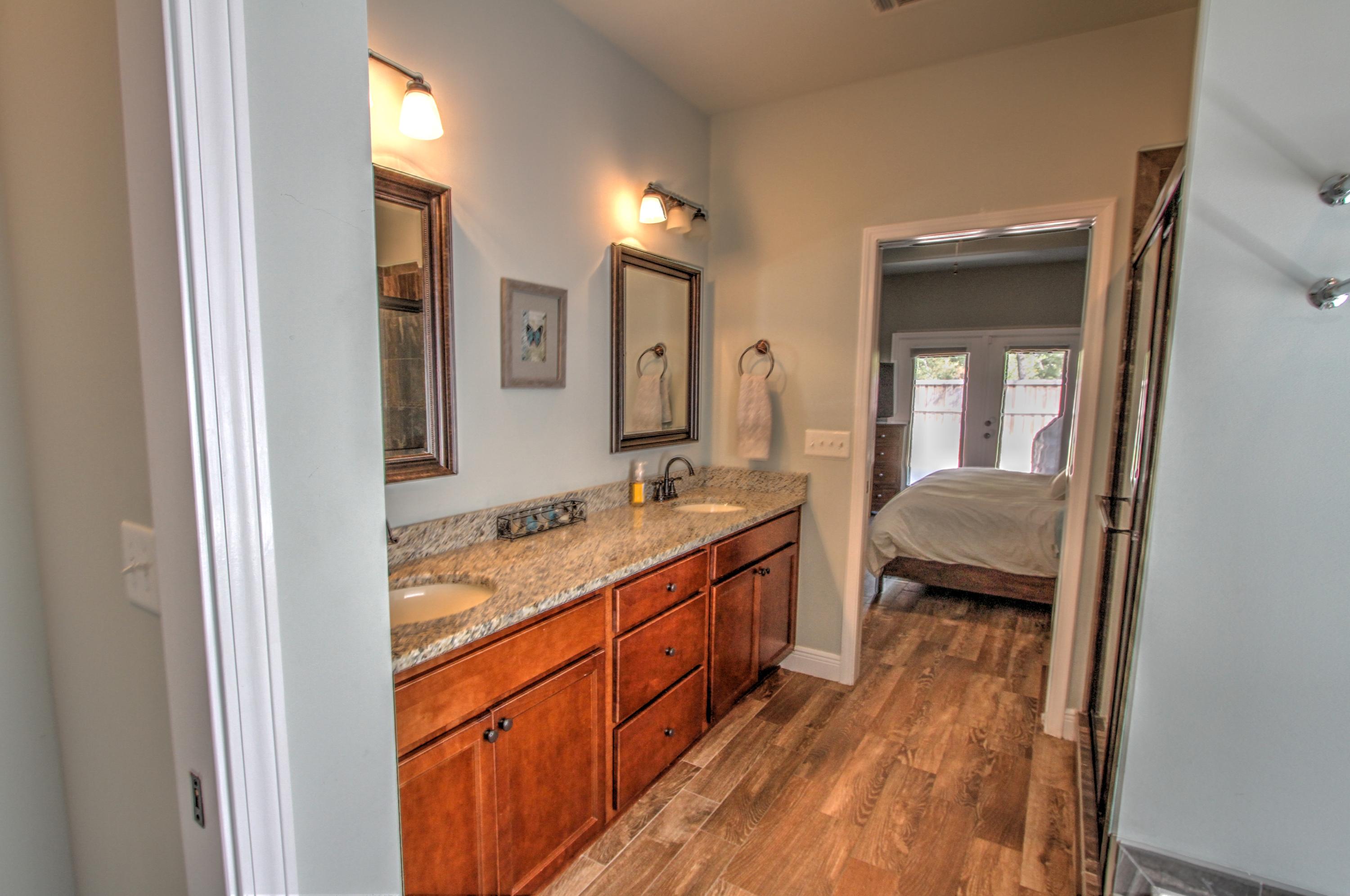 PALMETTO LAKE PRESERVE - Residential