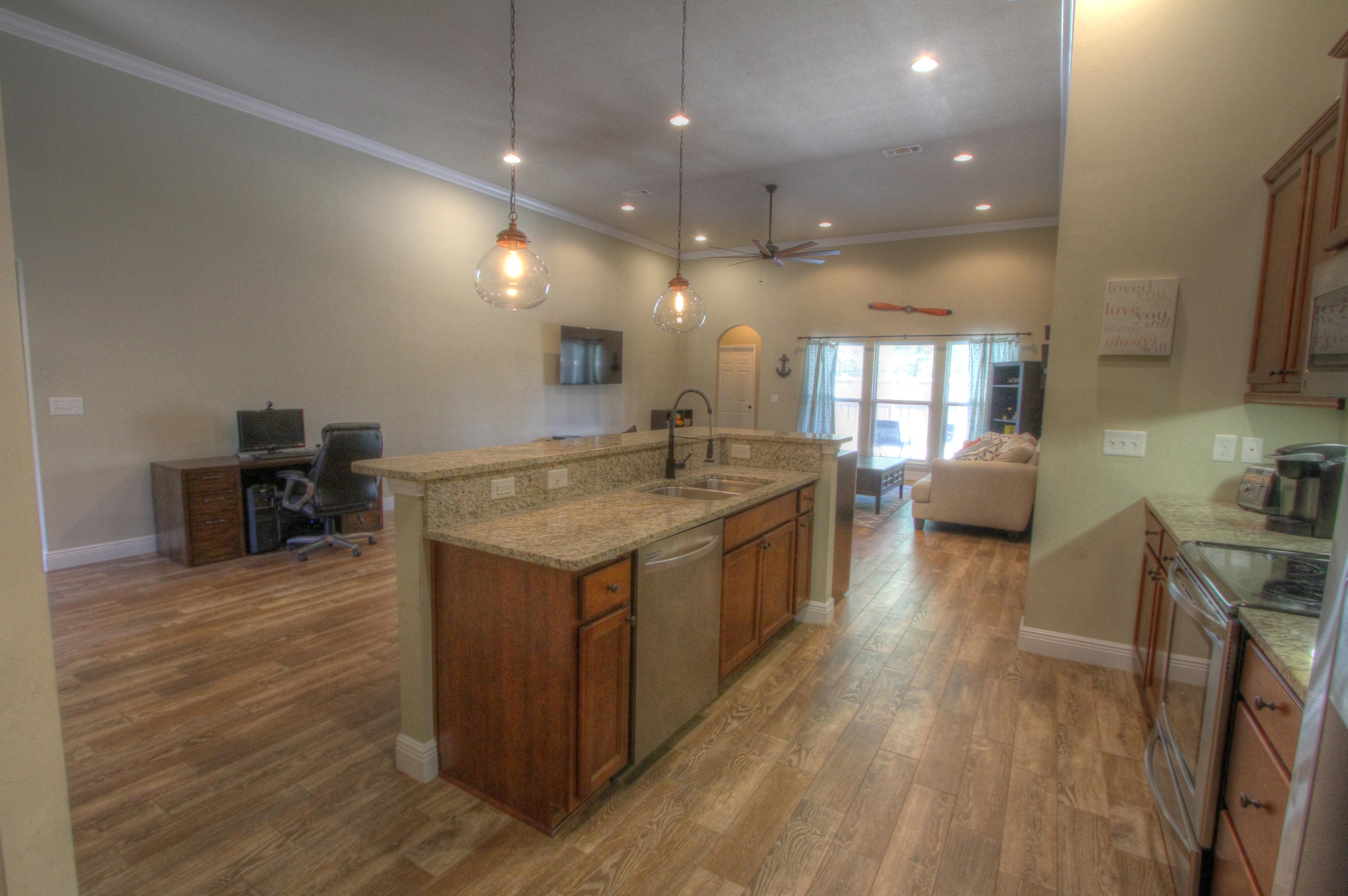 PALMETTO LAKE PRESERVE - Residential