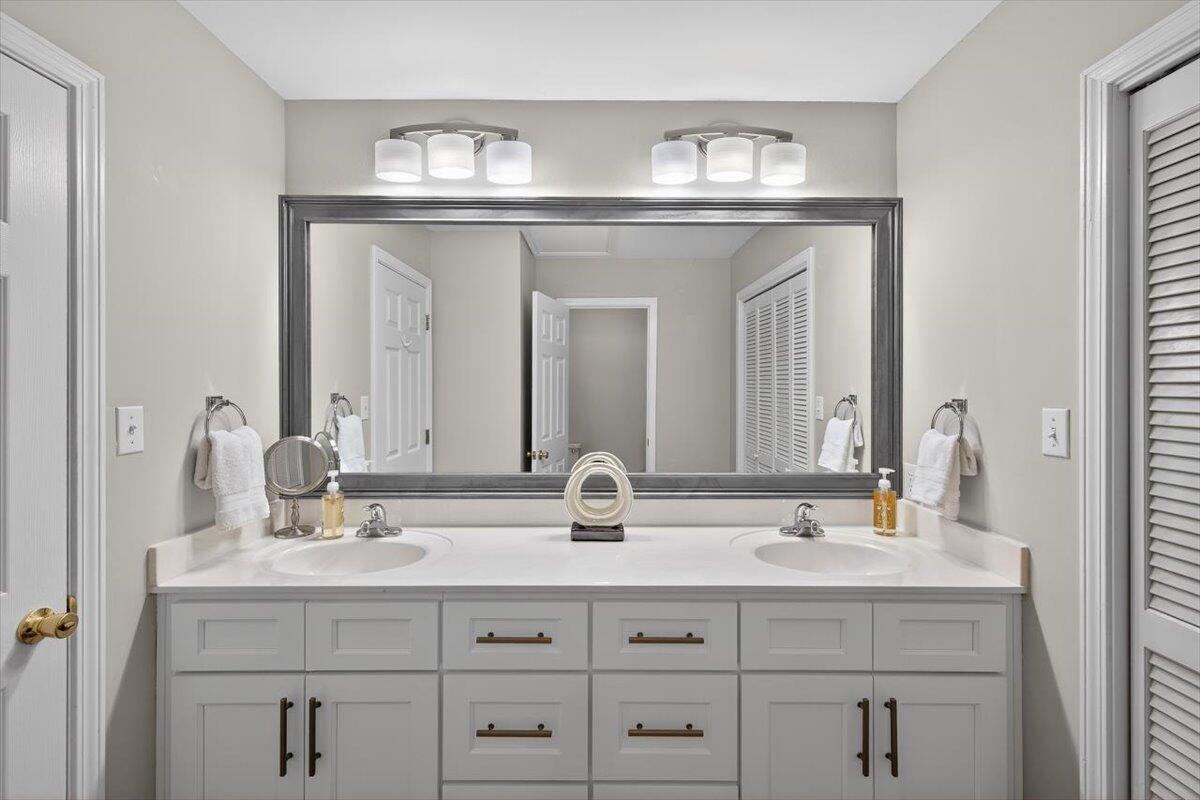 SEASCAPE CONDO PH 7C - Residential