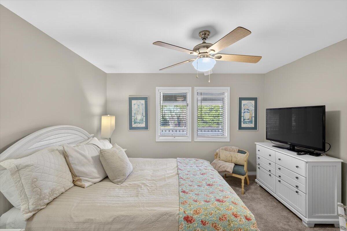 SEASCAPE CONDO PH 7C - Residential