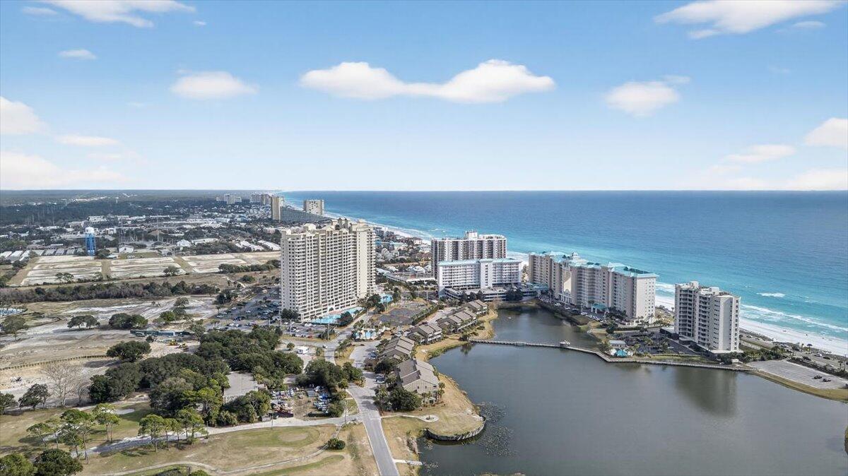 SEASCAPE CONDO PH 7C - Residential