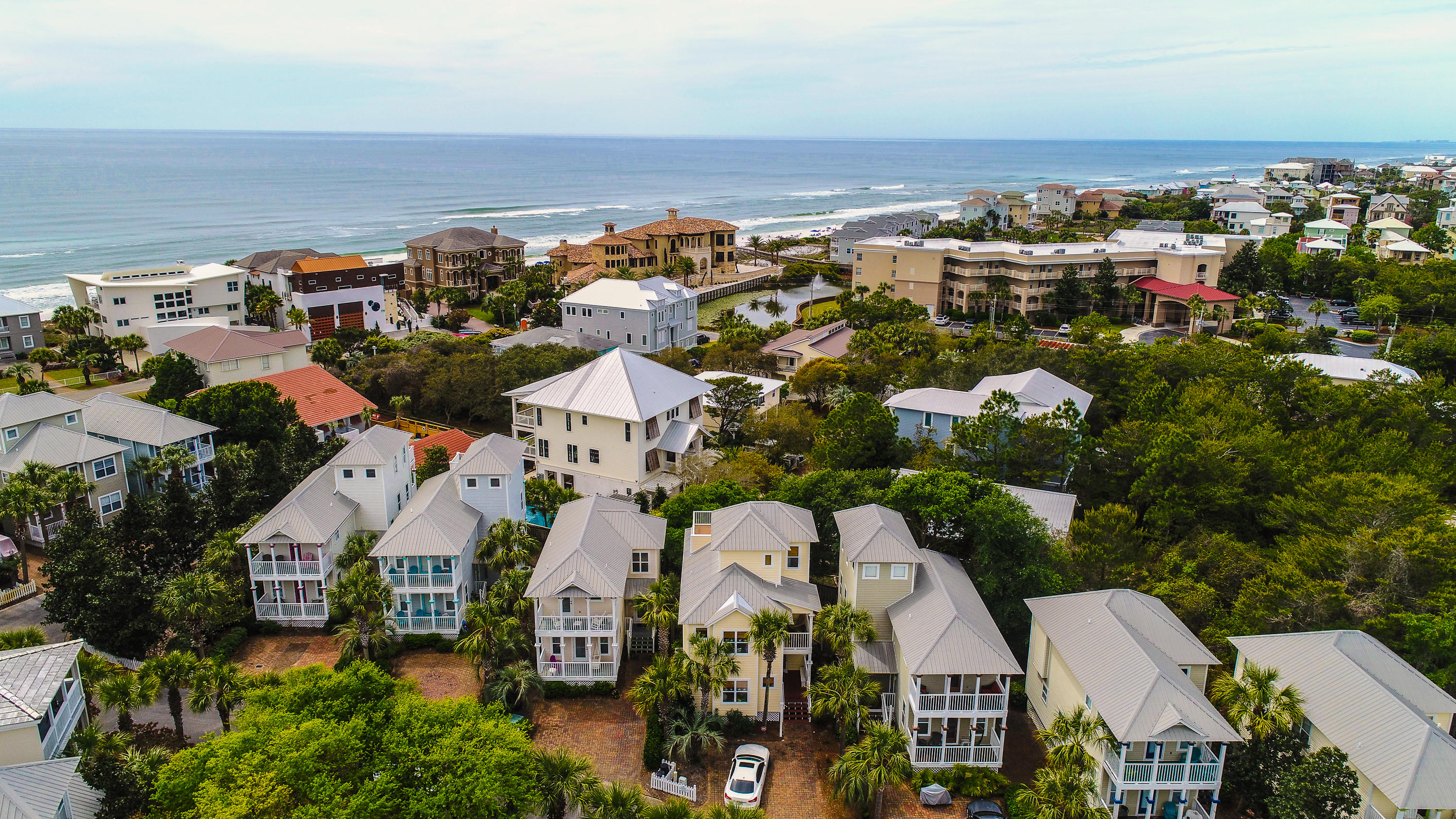 OLD FLORIDA COTTAGES - Residential