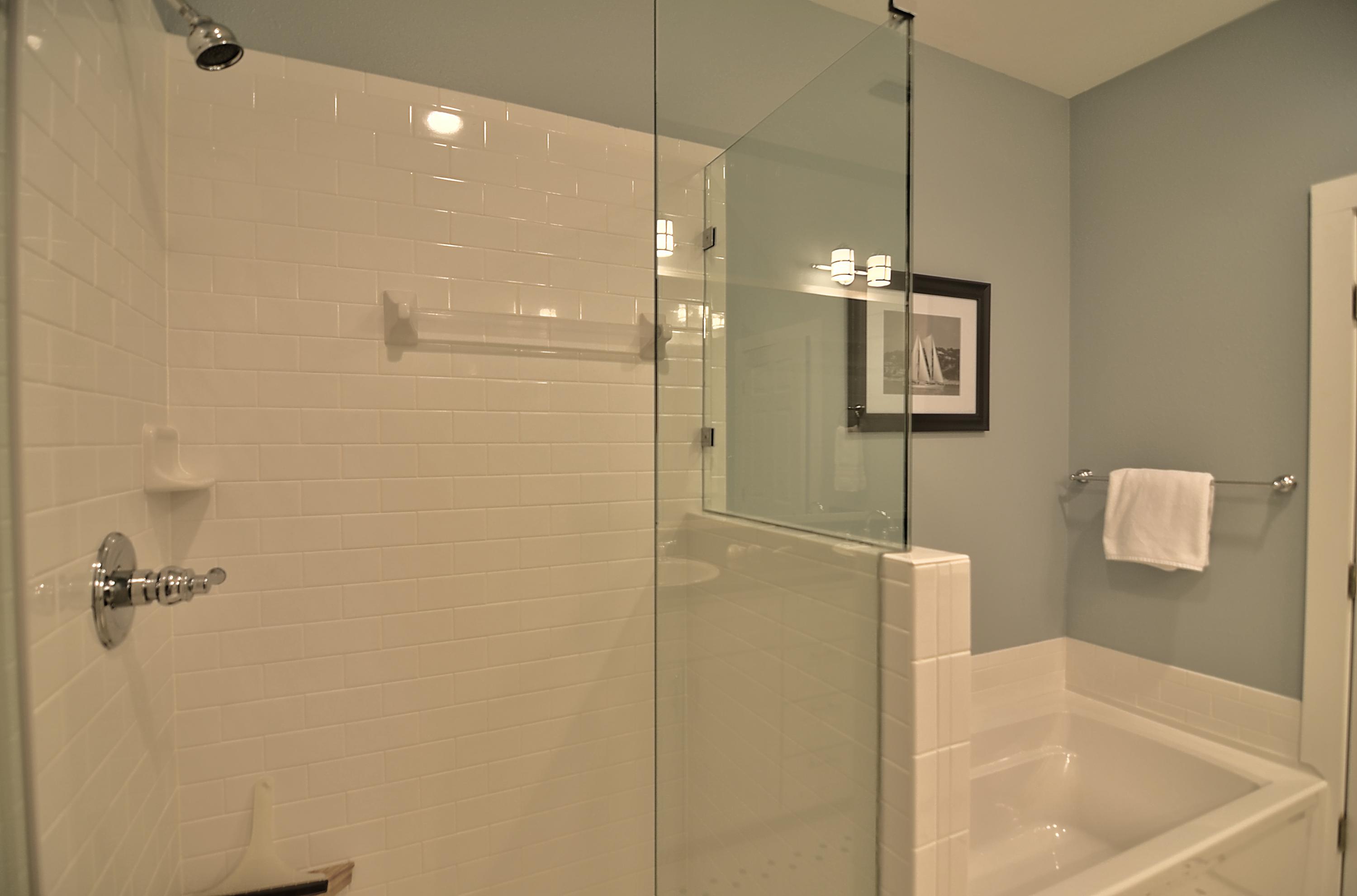 OLD FLORIDA COTTAGES - Residential