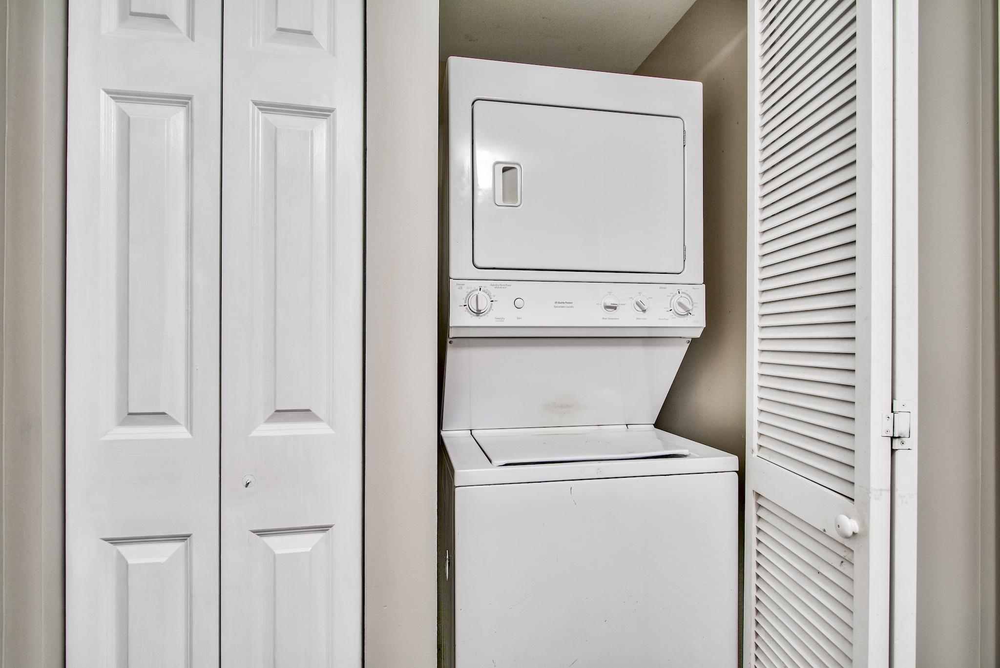 THE PALMS OF DESTIN - Residential