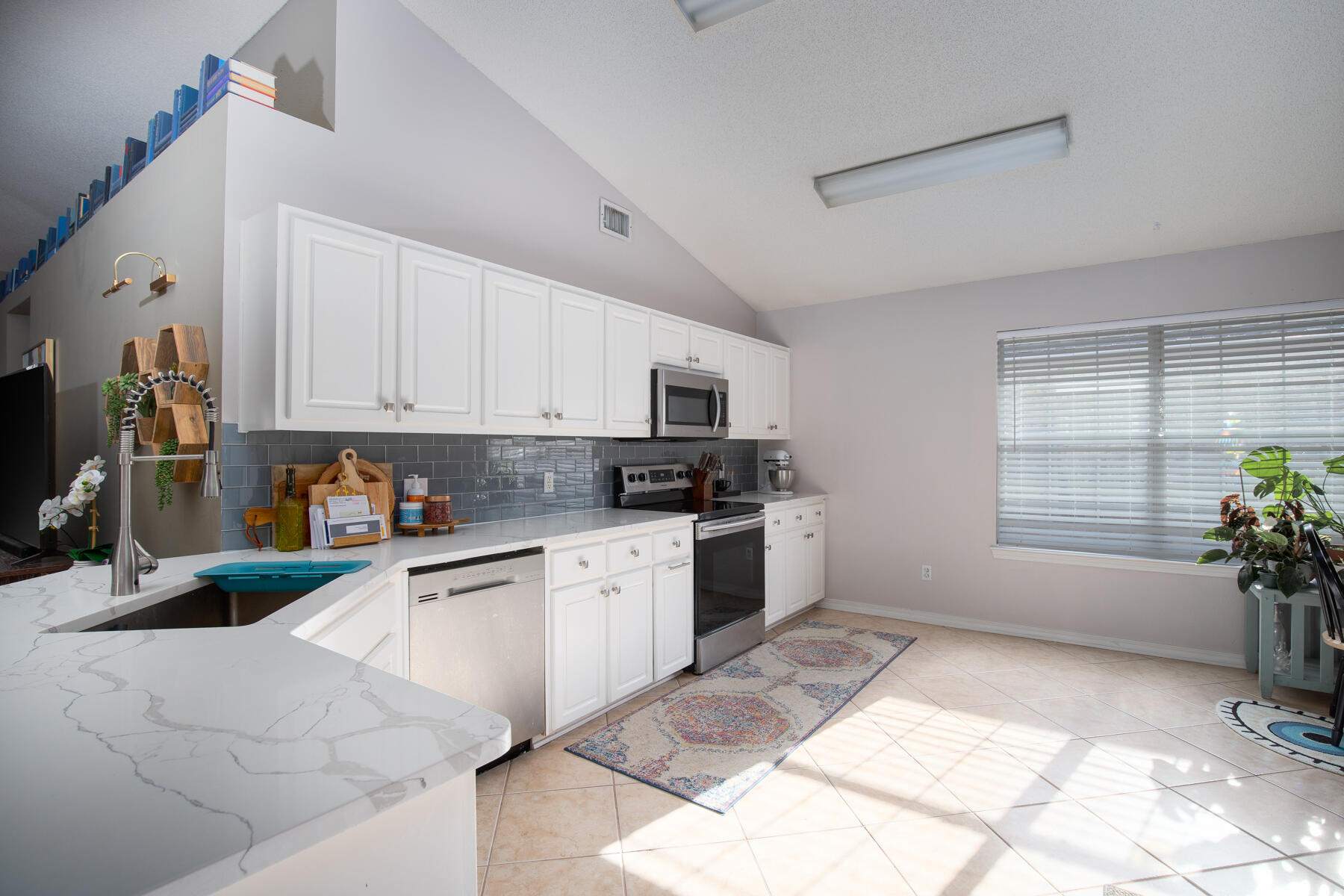 PARKER'S LANDING - Residential