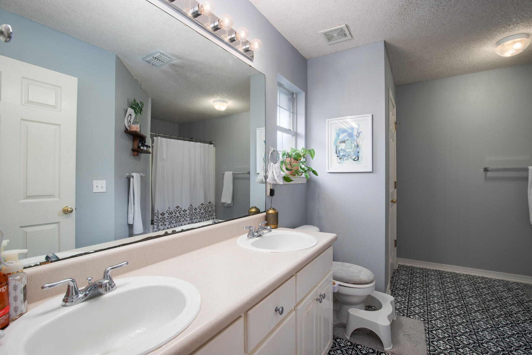 PARKER'S LANDING - Residential