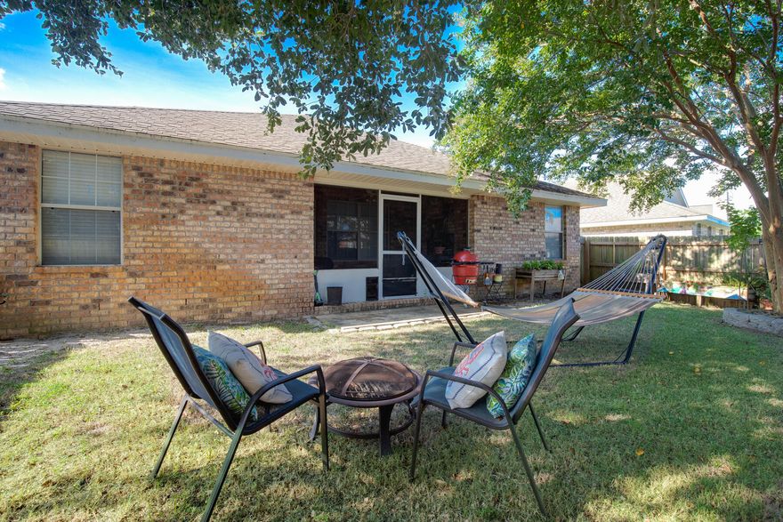 LOCATION is everything!!! Just 7 Miles from Hurlburt AFB and 2 miles to the Beach, located on a cul-de-sac in the quiet, family friendly gated community of Parker's Landing, this home has been well maintained and upgraded.  Recent improvements include a new roof, water heater less than 2 yrs old, appliances less than 3 yrs old, ac less than 4 yrs old.  The bright updated kitchen has new quartz countertops, backsplash, stainless steel appliances with an eat in kitchen for the causal meal.  An abundance of natural light fill the vaulted living, formal dining and kitchen area to create an open spacious floor plan.  The bedrooms are a split floor plan and all have new LVP tile.  Outside enjoy the screened patio or the