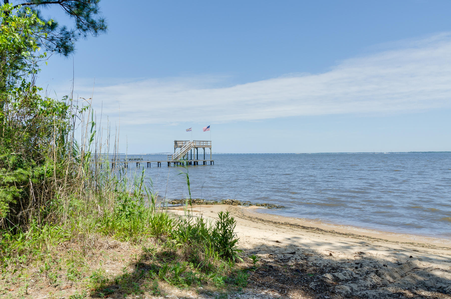 MAGNOLIA BEACH - Land