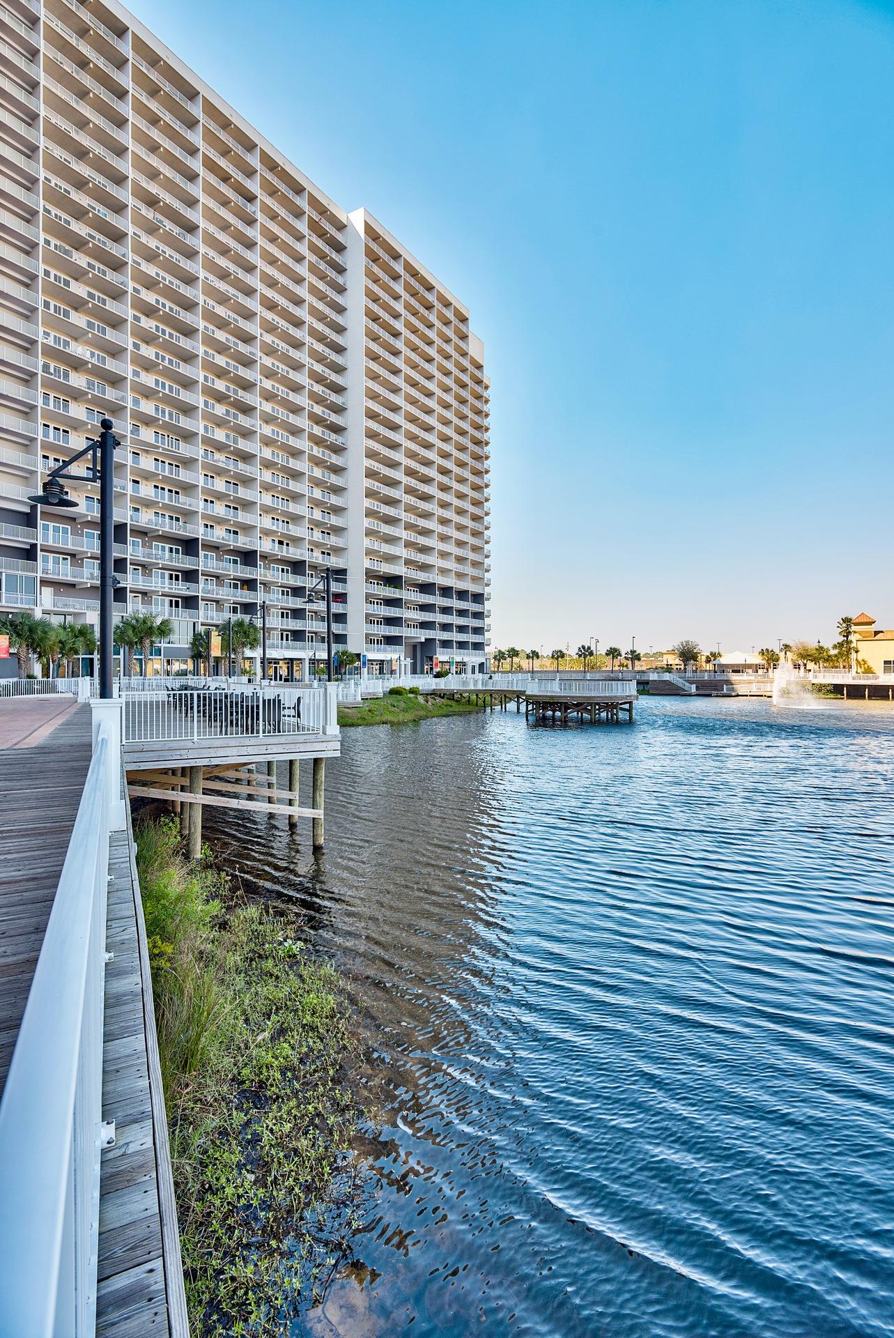 Laketown Wharf - Residential