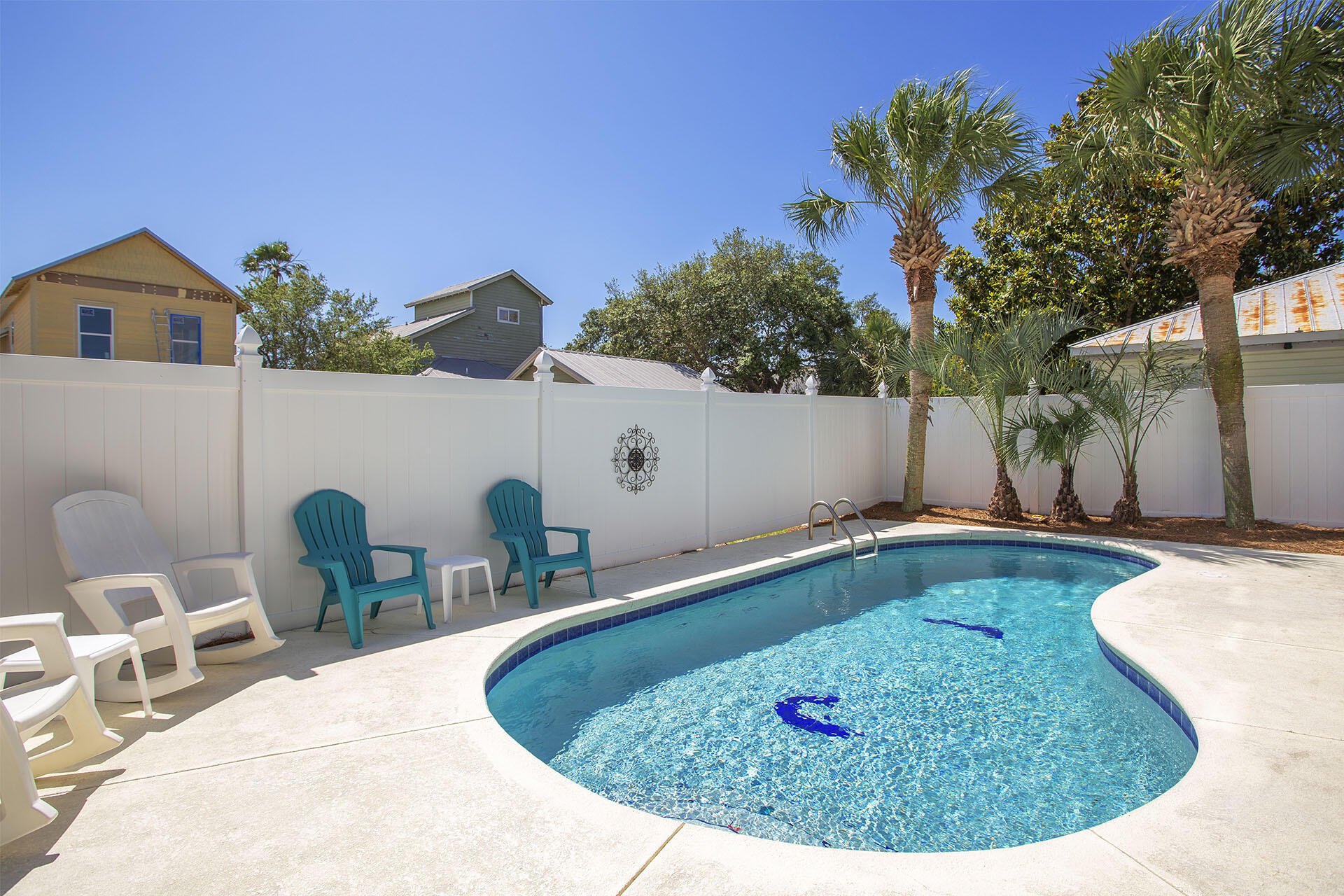 CRYSTAL BEACH - Residential