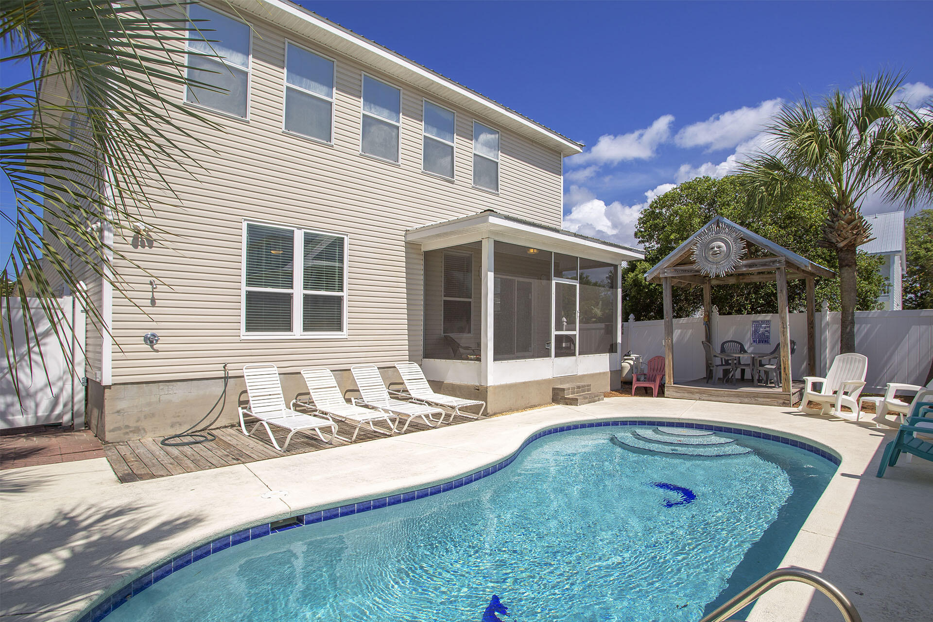 CRYSTAL BEACH - Residential