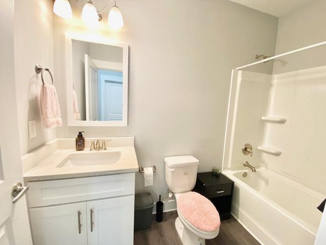 VERANDAS AT FREEPORT - Residential Lease