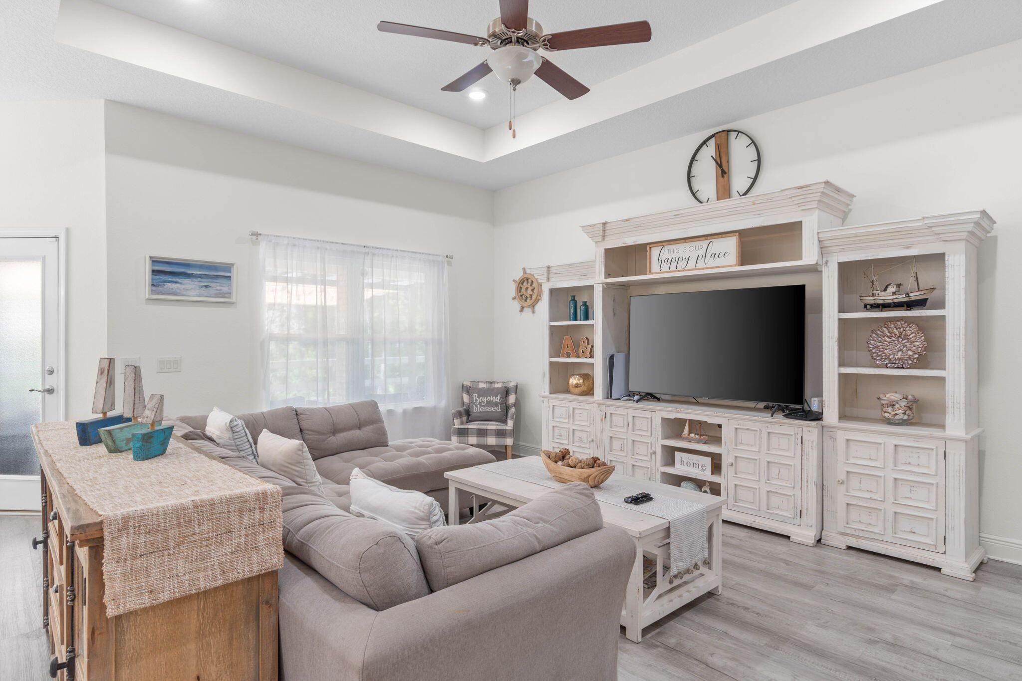 HOLLEY BY THE SEA - Residential