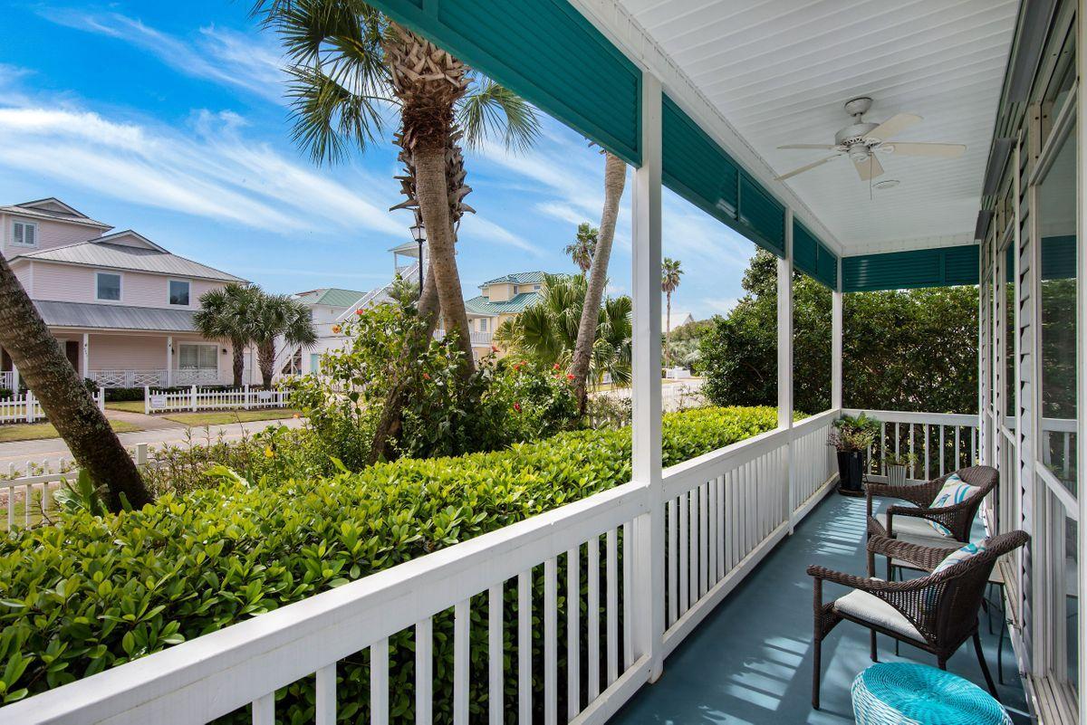 Crystal Shores - Residential