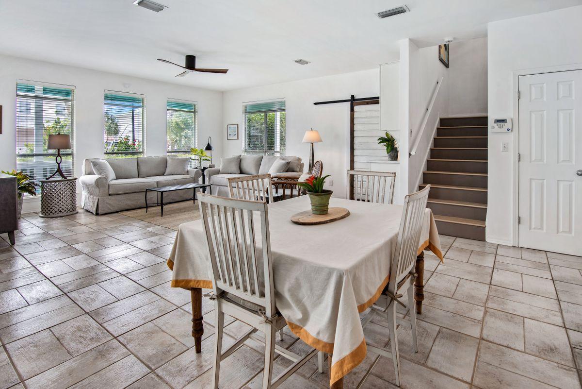 Crystal Shores - Residential