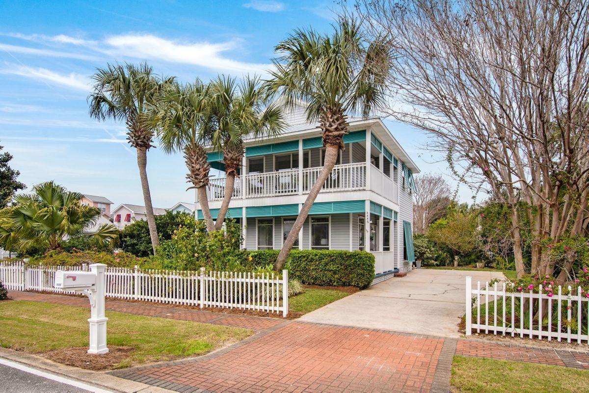 Crystal Shores - Residential