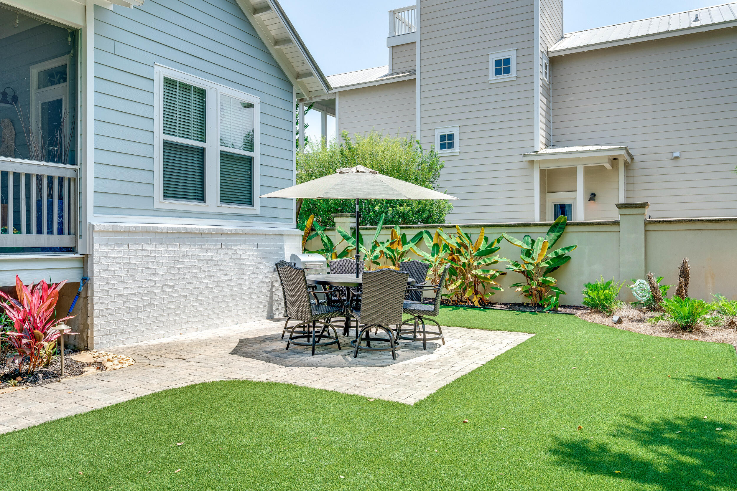 INLET HEIGHTS - Residential