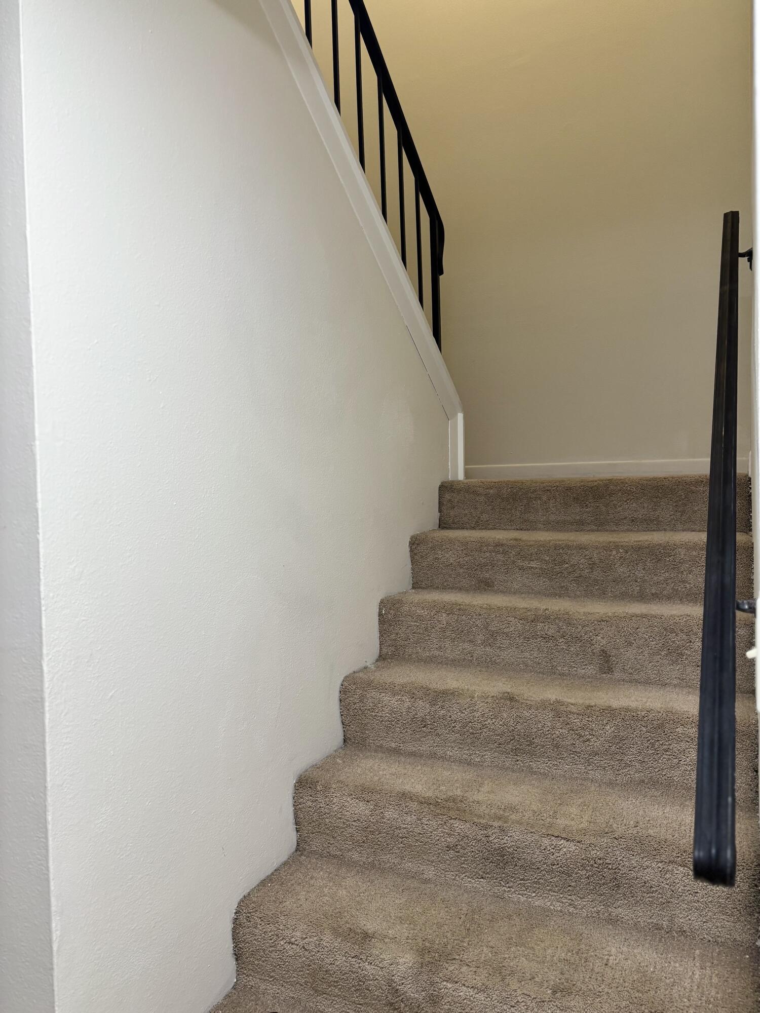 WHISPERING OAKS - Residential Lease