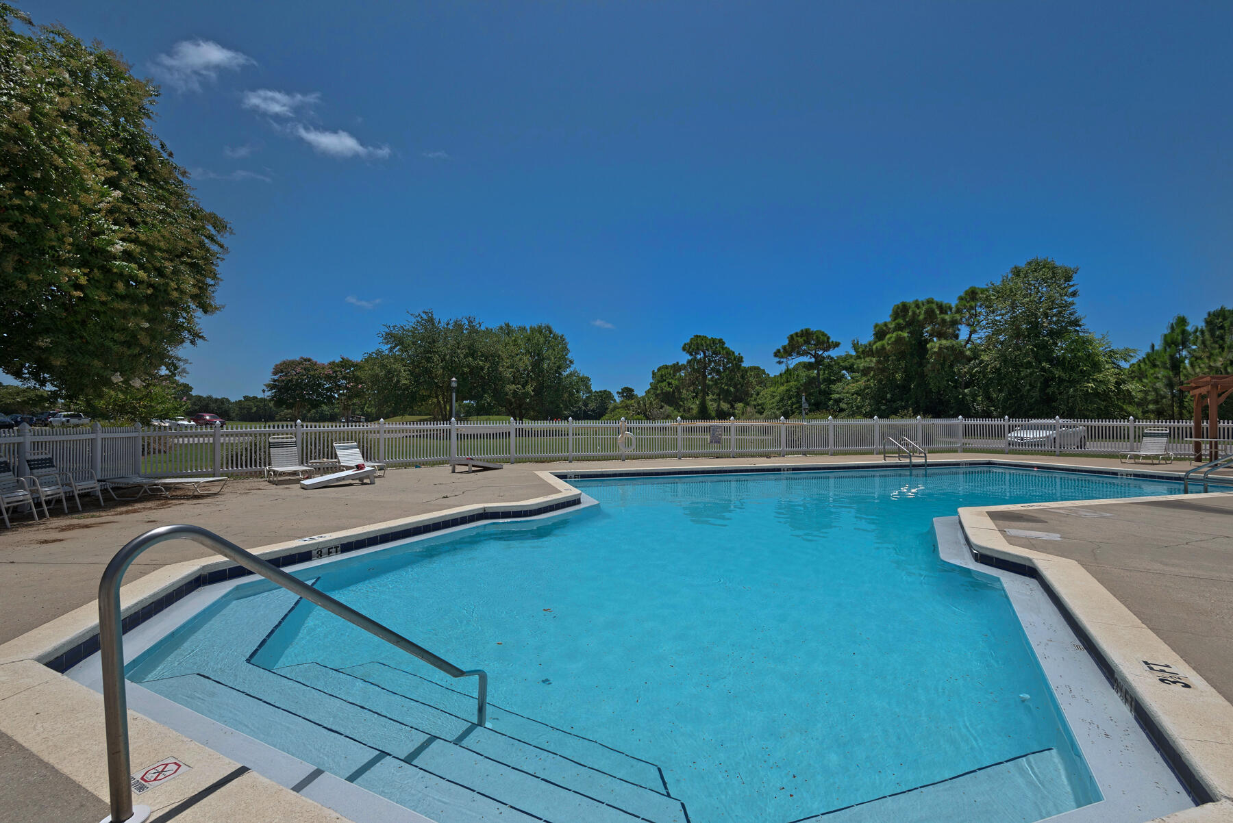 EMERALD BAY PH 1A - Residential