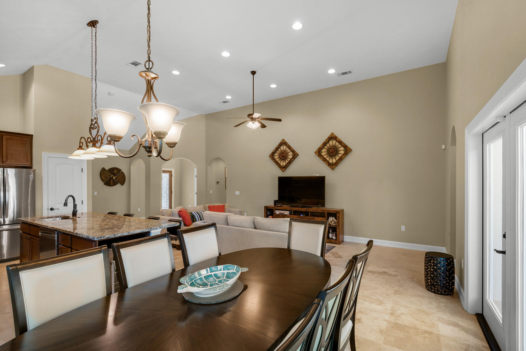 EMERALD BAY PH 1A - Residential