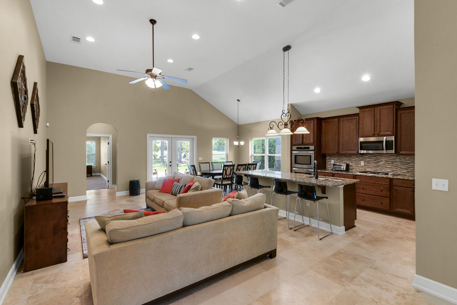 EMERALD BAY PH 1A - Residential