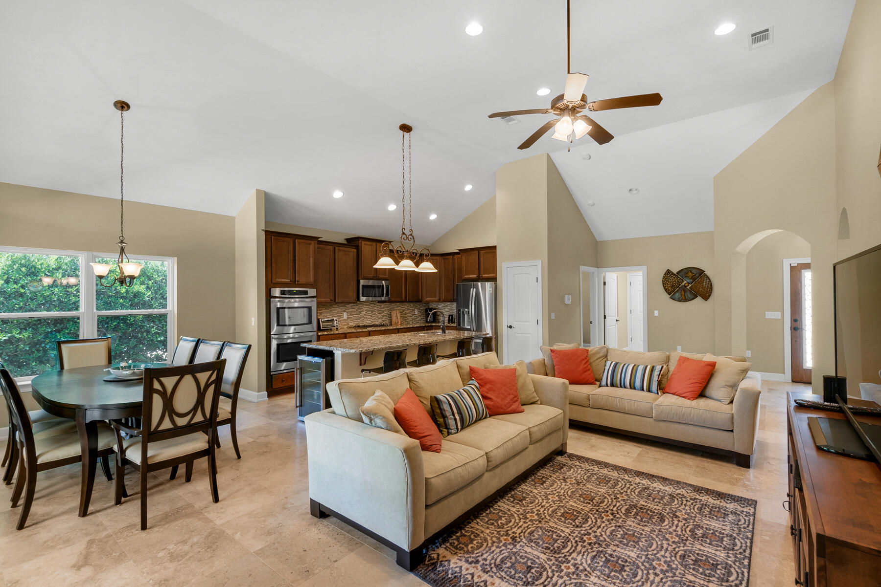 EMERALD BAY PH 1A - Residential