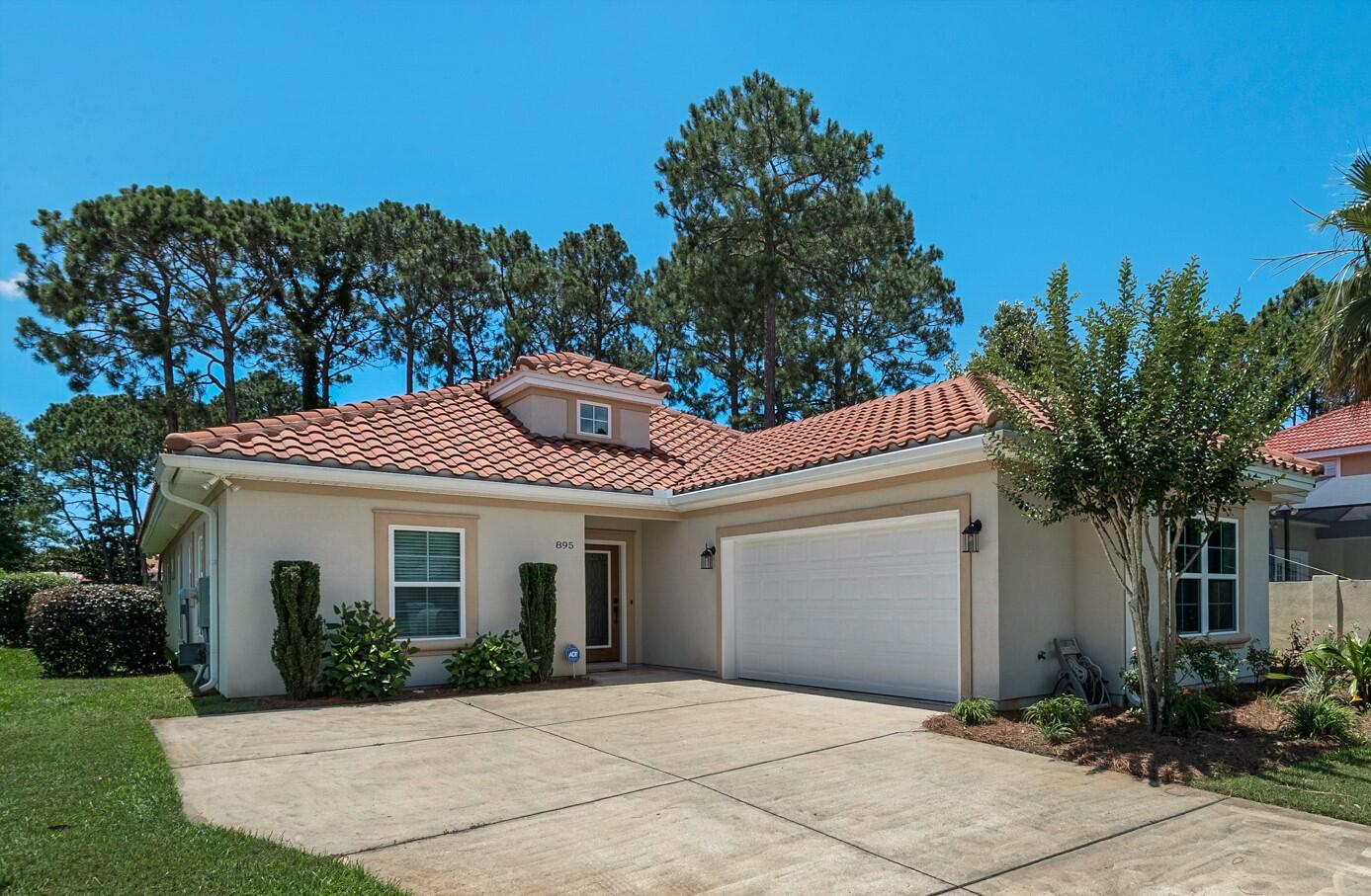 EMERALD BAY PH 1A - Residential