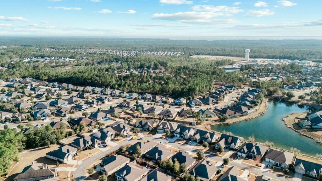 HAMMOCK BAY - Residential