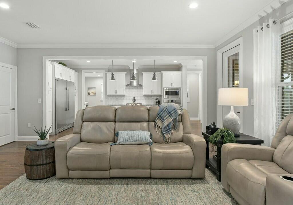 HAMMOCK BAY - Residential