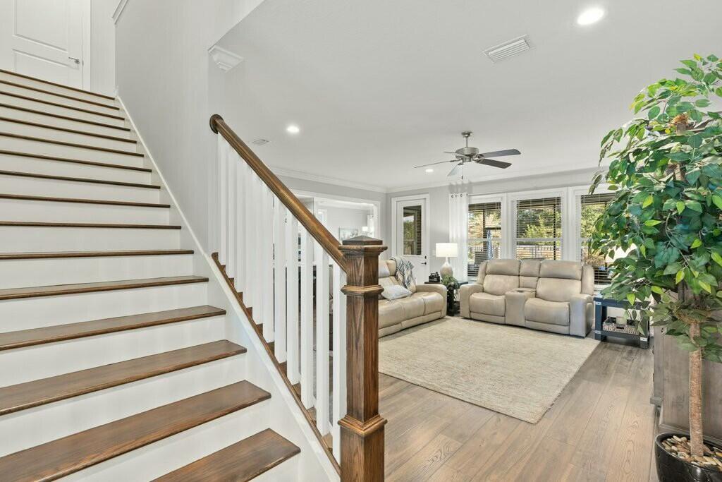 HAMMOCK BAY - Residential